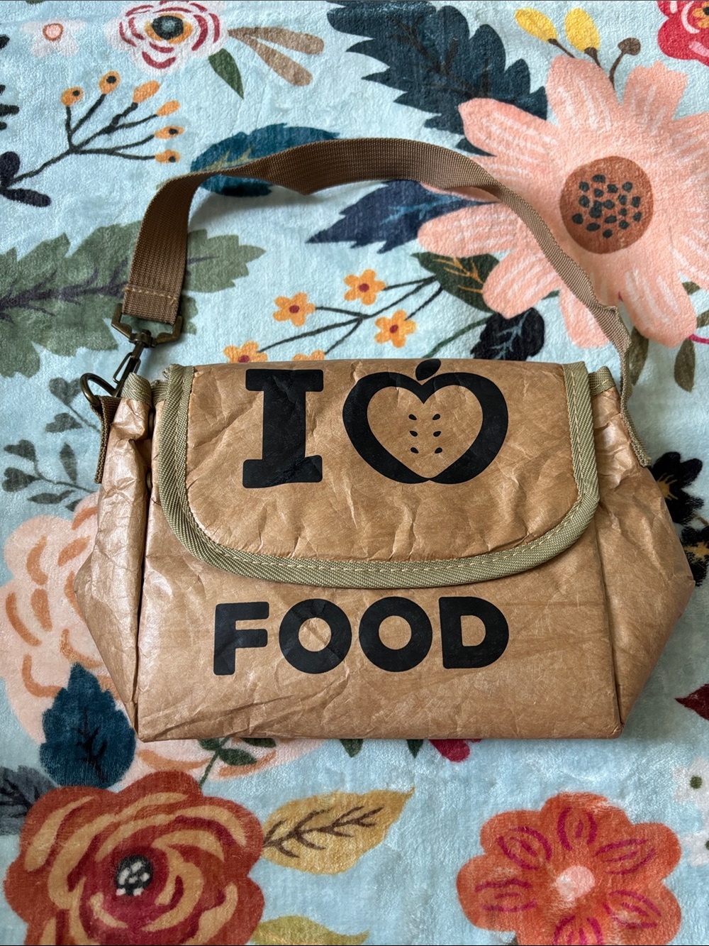 I Love Food Brown Insulated Lay Flat Lunch Bag NWOT